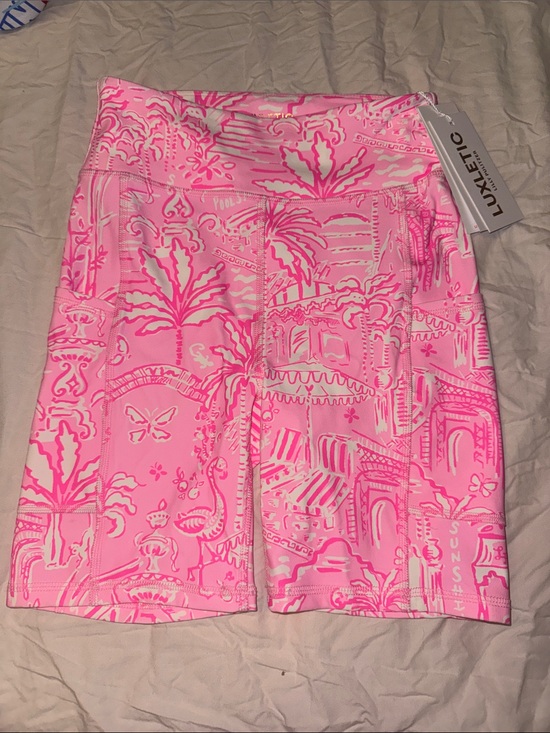 Lilly Pulitzer Pants - Lilly Pulitzer Neon Pink Tropical Print Luxletic Bicycle Shorts